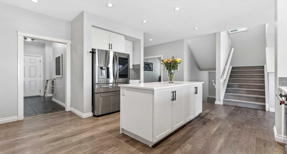 56 Masters Court, Calgary, Alberta T3M 2B8, 5 Bedrooms Bedrooms, ,4 BathroomsBathrooms,Residential,For Sale,Masters,A2302088