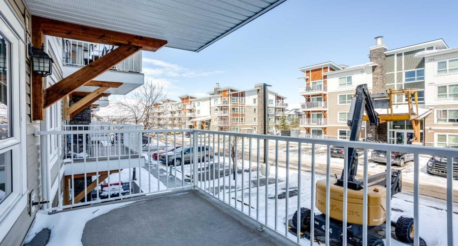 302 Skyview Ranch Drive, Calgary, Alberta T3N 0P5, 2 Bedrooms Bedrooms, ,1 BathroomBathrooms,Residential,For Sale,Skyview Ranch,A2302242