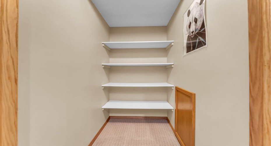 107 Vista Close, Medicine Hat, Alberta T1B0M3, 1 Bedroom Bedrooms, ,4 BathroomsBathrooms,Residential,For Sale,Vista,A2302481