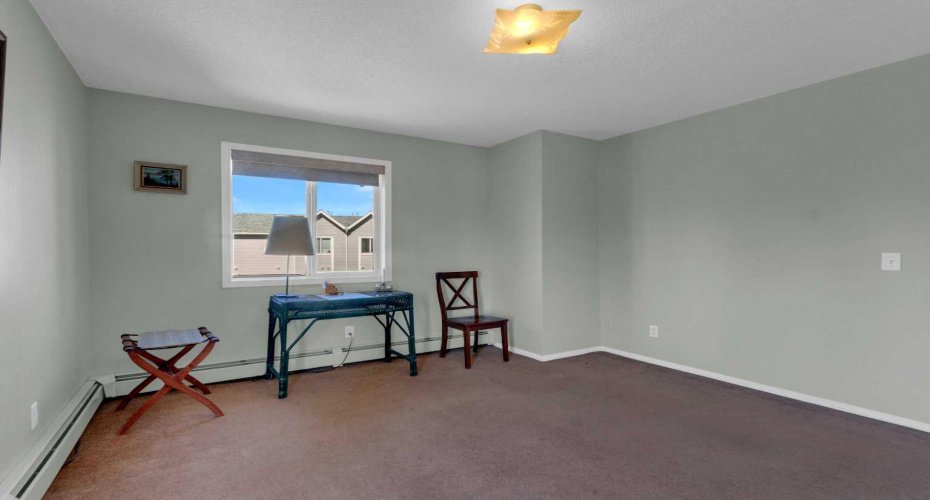 2000 Valleyview Park, Calgary, Alberta T2B3R6, 2 Bedrooms Bedrooms, ,2 BathroomsBathrooms,Residential,For Sale,Valleyview,A2302550