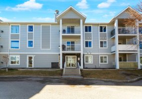2000 Valleyview Park, Calgary, Alberta T2B3R6, 2 Bedrooms Bedrooms, ,2 BathroomsBathrooms,Residential,For Sale,Valleyview,A2302550