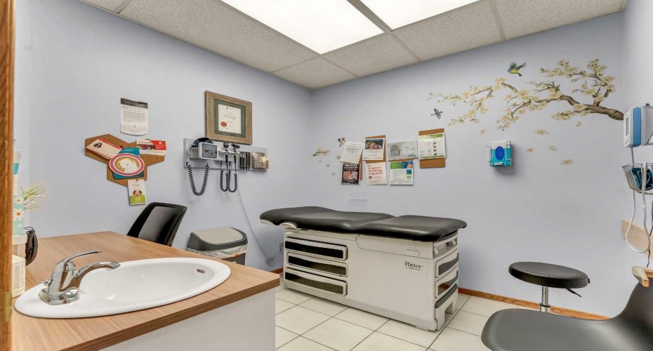 809 Bullivant Crescent, Medicine Hat, Alberta T1A 5G5, ,Commercial,For Sale,Bullivant,A2302558