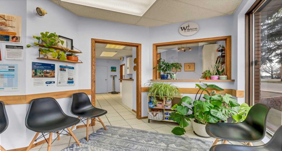 809 Bullivant Crescent, Medicine Hat, Alberta T1A 5G5, ,Commercial,For Sale,Bullivant,A2302558