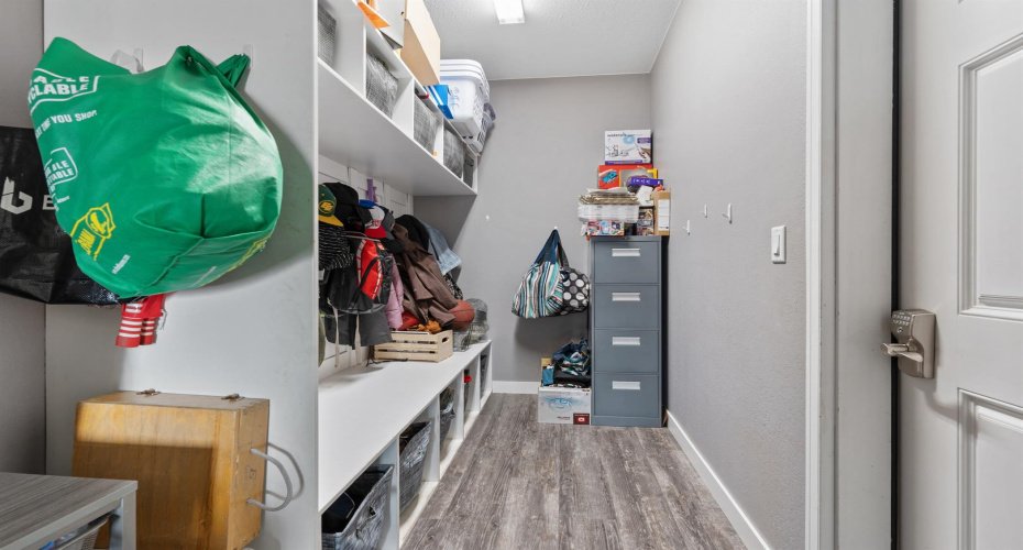 48324 834 Highway, Rural Camrose County, Alberta T0B 2M2, 5 Bedrooms Bedrooms, ,4 BathroomsBathrooms,Residential,For Sale,834,A2302701