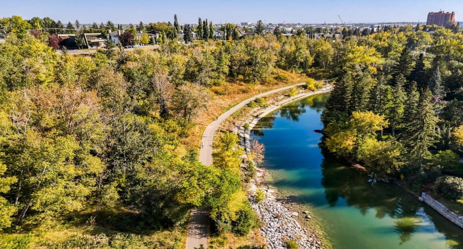 Elbow River just steps away
