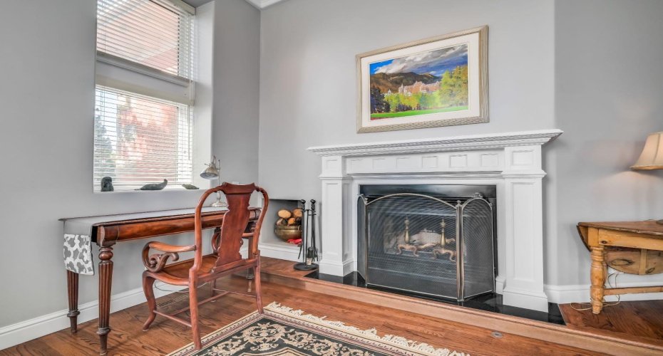 3650 2 Street, Calgary, Alberta T2S1T8, 2 Bedrooms Bedrooms, ,3 BathroomsBathrooms,Residential,For Sale,2,A2303414