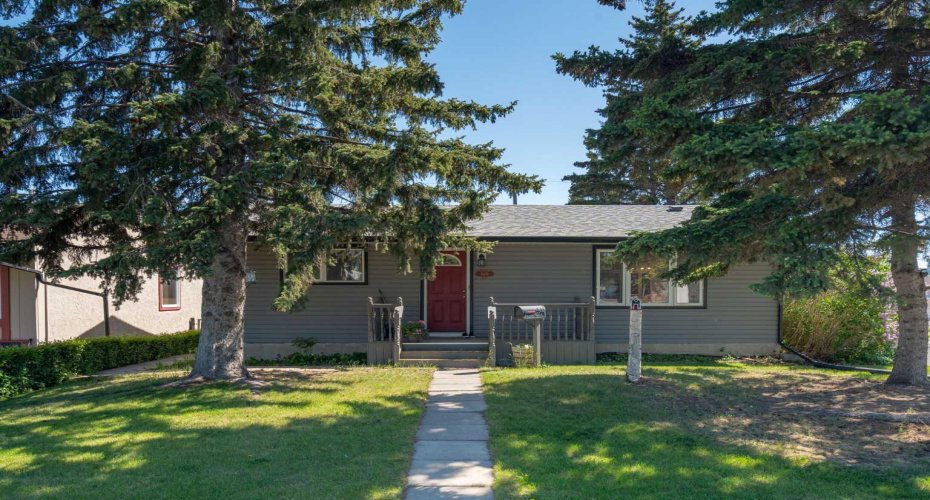 4609 Marcombe Way, Calgary, Alberta T2A 3G6, 3 Bedrooms Bedrooms, ,2 BathroomsBathrooms,Residential,For Sale,Marcombe,A2303431