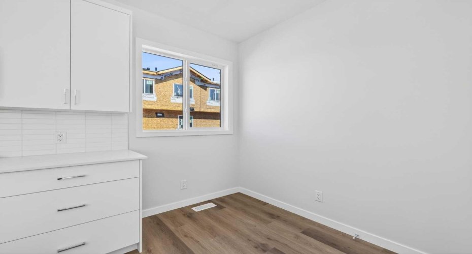 132 Red Embers Link, Calgary, Alberta T3N 2X8, 3 Bedrooms Bedrooms, ,3 BathroomsBathrooms,Residential,For Sale,Red Embers,A2303465