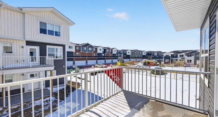 132 Red Embers Link, Calgary, Alberta T3N 2X8, 3 Bedrooms Bedrooms, ,3 BathroomsBathrooms,Residential,For Sale,Red Embers,A2303465