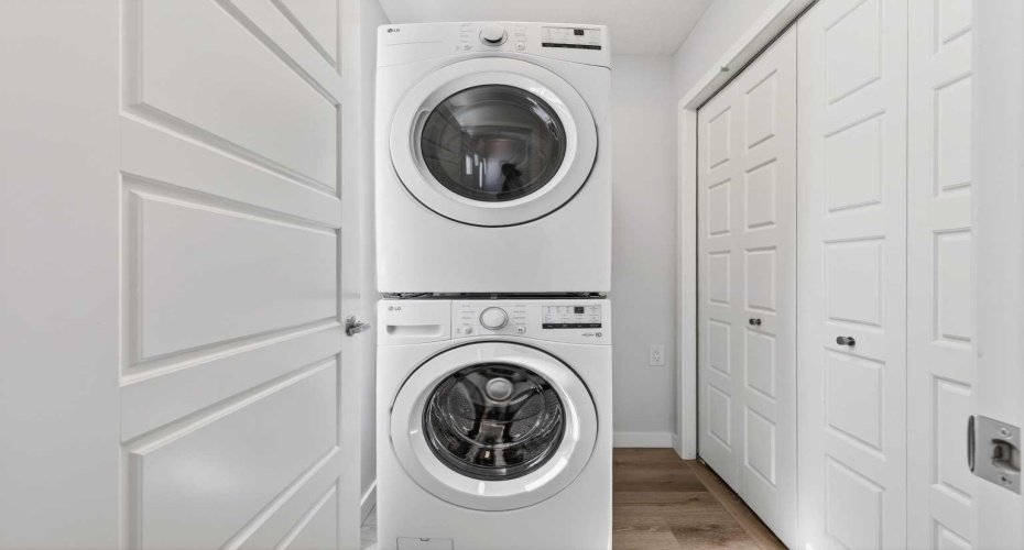 132 Red Embers Link, Calgary, Alberta T3N 2X8, 3 Bedrooms Bedrooms, ,3 BathroomsBathrooms,Residential,For Sale,Red Embers,A2303465