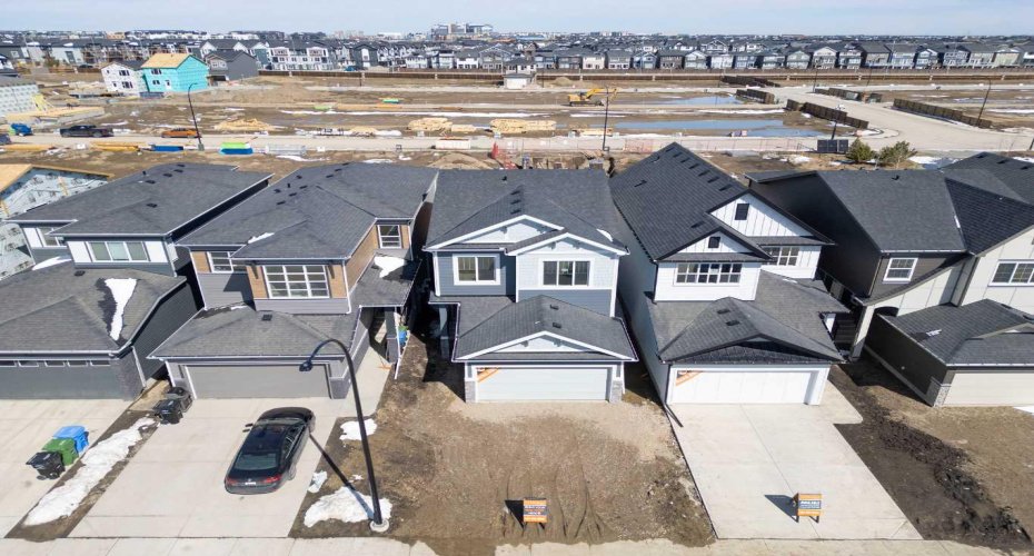 623 Buffaloberry Manor, Calgary, Alberta T3M 3Z2, 3 Bedrooms Bedrooms, ,3 BathroomsBathrooms,Residential,For Sale,Buffaloberry,A2303470