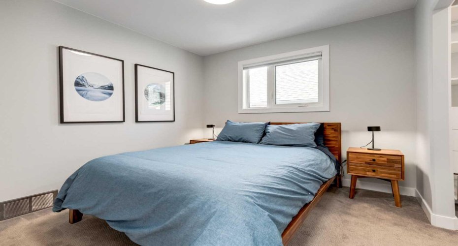 429 11 Avenue, Calgary, Alberta T2E 0Z4, 4 Bedrooms Bedrooms, ,4 BathroomsBathrooms,Residential,For Sale,11,A2303490