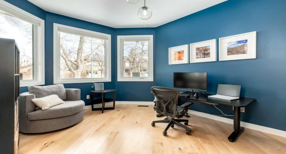 429 11 Avenue, Calgary, Alberta T2E 0Z4, 4 Bedrooms Bedrooms, ,4 BathroomsBathrooms,Residential,For Sale,11,A2303490