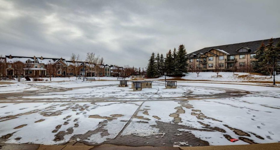 25 Prestwick Drive, Calgary, Alberta T2Z4Z1, 2 Bedrooms Bedrooms, ,2 BathroomsBathrooms,Residential,For Sale,Prestwick,A2303609