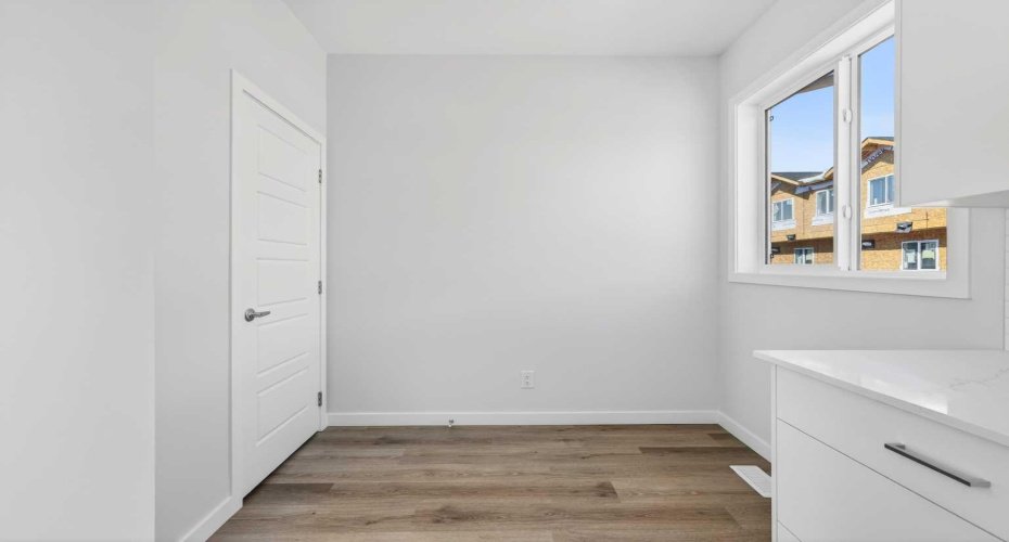 132 Red Embers Link, Calgary, Alberta T3N 2X8, 3 Bedrooms Bedrooms, ,3 BathroomsBathrooms,Residential,For Sale,Red Embers,A2303613