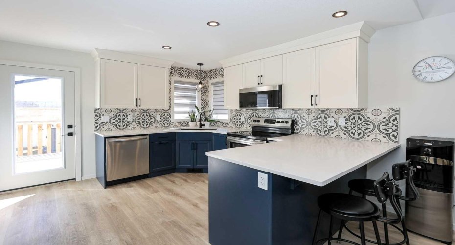 195 Thomlison Avenue, Red Deer, Alberta T4P 3E6, 4 Bedrooms Bedrooms, ,3 BathroomsBathrooms,Residential,For Sale,Thomlison,A2303919