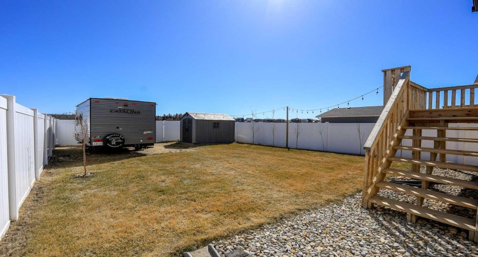 195 Thomlison Avenue, Red Deer, Alberta T4P 3E6, 4 Bedrooms Bedrooms, ,3 BathroomsBathrooms,Residential,For Sale,Thomlison,A2303919