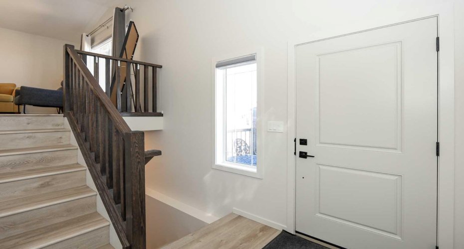 195 Thomlison Avenue, Red Deer, Alberta T4P 3E6, 4 Bedrooms Bedrooms, ,3 BathroomsBathrooms,Residential,For Sale,Thomlison,A2303919