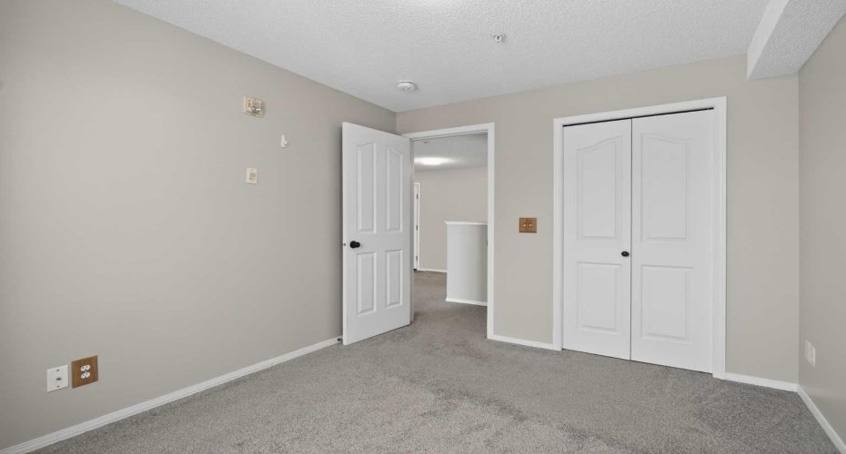 16320 24 Street, Calgary, Alberta T2Y 5A1, 2 Bedrooms Bedrooms, ,1 BathroomBathrooms,Residential,For Sale,24,A2303938