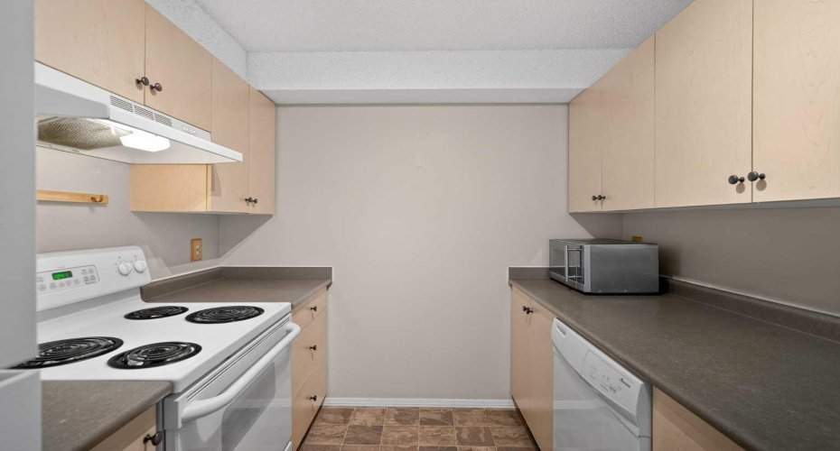 3223, 16320 24 Street SW