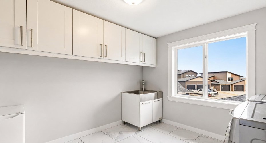 13522 104A Street, Grande Prairie, Alberta T8V 6K9, 4 Bedrooms Bedrooms, ,4 BathroomsBathrooms,Residential,For Sale,104A,A2303968