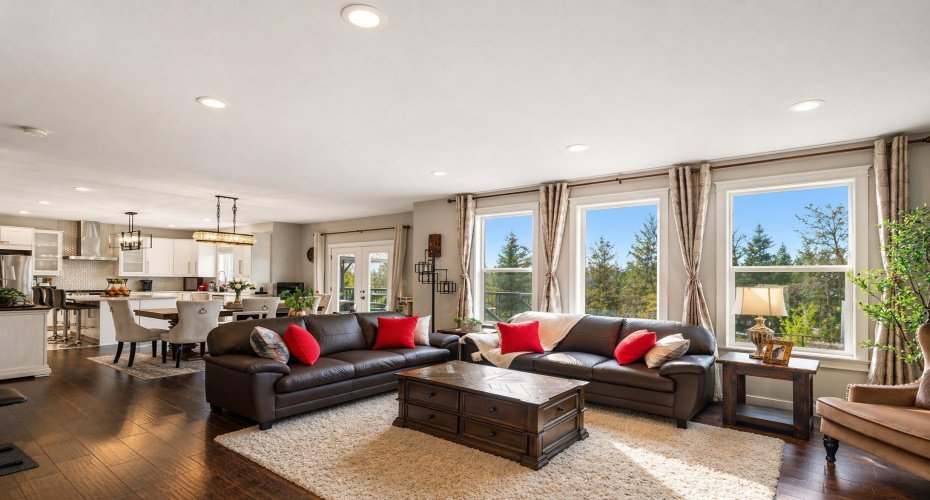 13522 104A Street, Grande Prairie, Alberta T8V 6K9, 4 Bedrooms Bedrooms, ,4 BathroomsBathrooms,Residential,For Sale,104A,A2303968