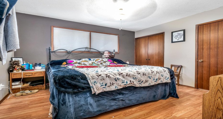 5502 45 Avenue, Taber, Alberta T1G 1C4, 5 Bedrooms Bedrooms, ,2 BathroomsBathrooms,Residential,For Sale,45,A2303973