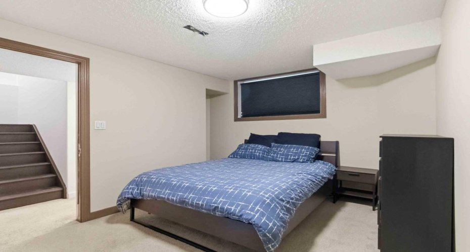 253 Grosbeak Way, Fort McMurray, Alberta T9K 0L8, 4 Bedrooms Bedrooms, ,4 BathroomsBathrooms,Residential,For Sale,Grosbeak,A2303974