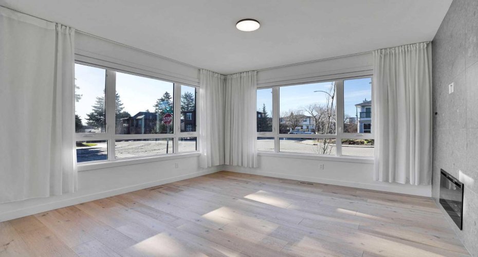 402 26 Avenue, Calgary, Alberta t2m5g7, 3 Bedrooms Bedrooms, ,4 BathroomsBathrooms,Residential,For Sale,26,A2303975