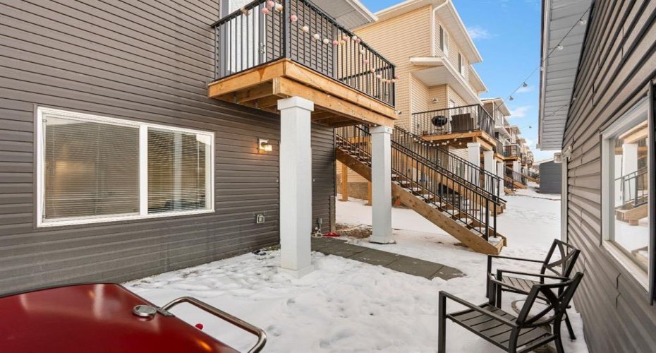 224 River Heights Drive, Cochrane, Alberta T4C2T8, 4 Bedrooms Bedrooms, ,4 BathroomsBathrooms,Residential,For Sale,River Heights,A2304095