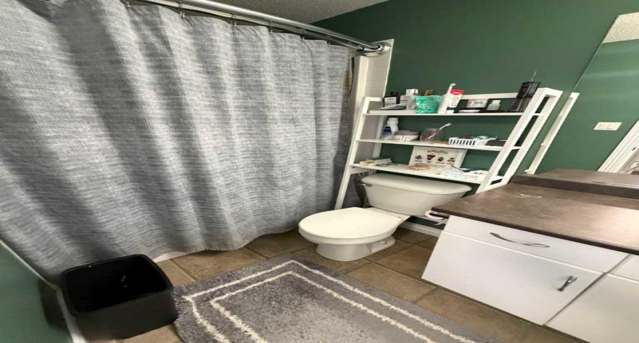 136B Sandpiper Road, Fort McMurray, Alberta T9K 0J7, 2 Bedrooms Bedrooms, ,2 BathroomsBathrooms,Residential,For Sale,Sandpiper,A2304205