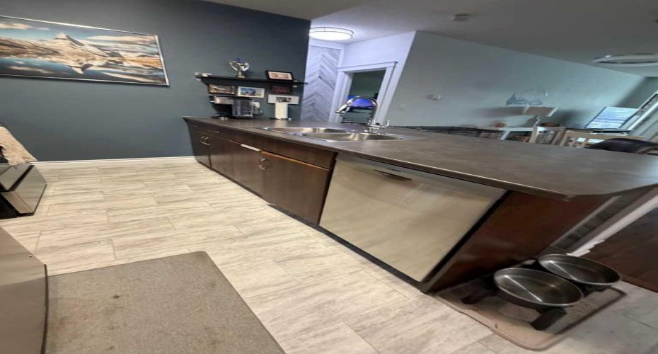 136B Sandpiper Road, Fort McMurray, Alberta T9K 0J7, 2 Bedrooms Bedrooms, ,2 BathroomsBathrooms,Residential,For Sale,Sandpiper,A2304205