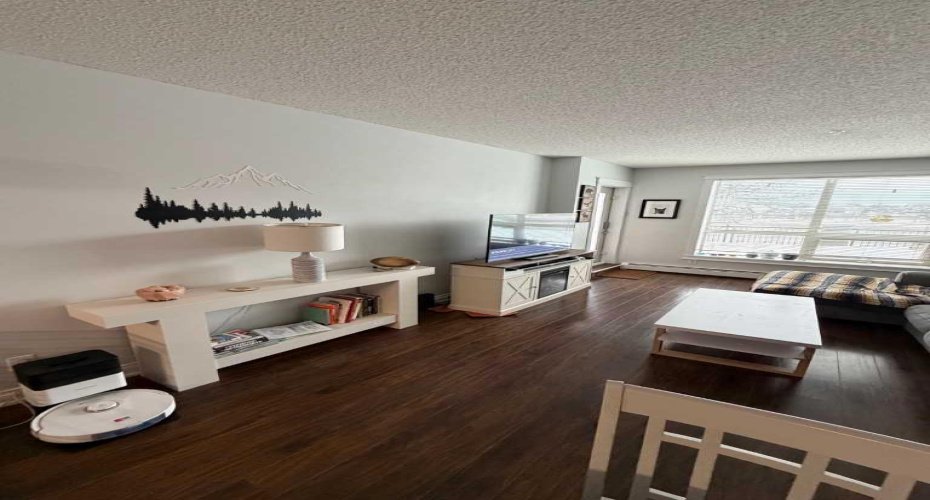 136B Sandpiper Road, Fort McMurray, Alberta T9K 0J7, 2 Bedrooms Bedrooms, ,2 BathroomsBathrooms,Residential,For Sale,Sandpiper,A2304205