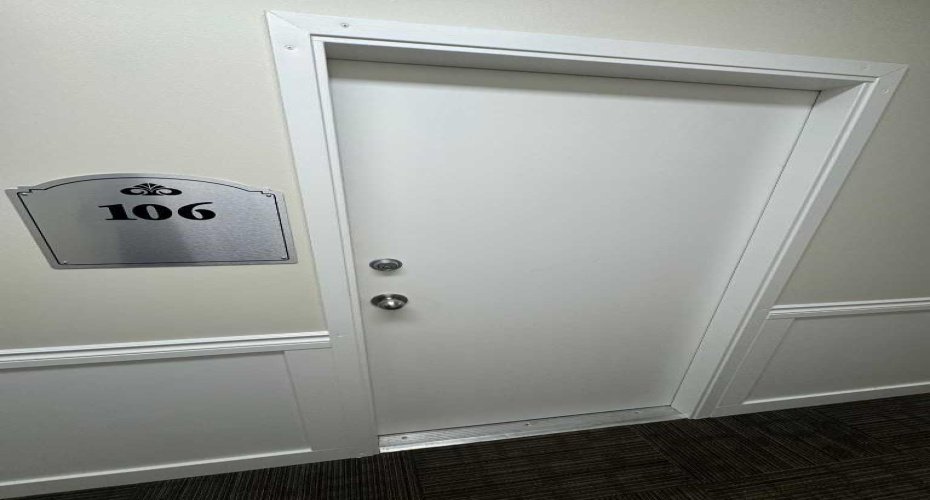 5033 52 Street, Lacombe, Alberta T4L 2A6, ,Commercial,For Lease,Parkland Place Professional Building,52,A2304207