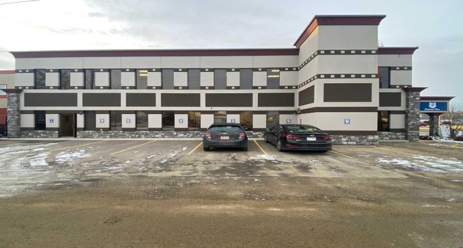5033 52 Street, Lacombe, Alberta T4L 2A6, ,Commercial,For Lease,Parkland Place Professional Building,52,A2304207