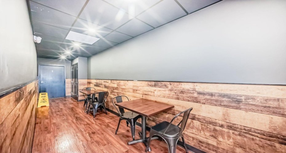 1814 Mayor Magrath Drive, Lethbridge, Alberta T1K2R5, ,Commercial,For Lease,Mayor Magrath,A2304217