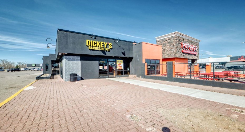 1814 Mayor Magrath Drive, Lethbridge, Alberta T1K2R5, ,Commercial,For Lease,Mayor Magrath,A2304217