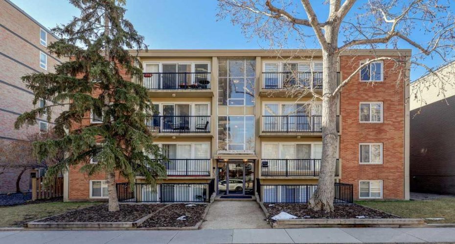 1025 14 Avenue, Calgary, Alberta T2R 0N9, 2 Bedrooms Bedrooms, ,1 BathroomBathrooms,Residential,For Sale,14,A2304222