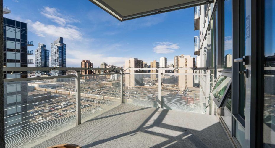 901 10 Avenue, Calgary, Alberta T2R 0B5, 1 Bedroom Bedrooms, ,1 BathroomBathrooms,Residential,For Sale,10,A2304232