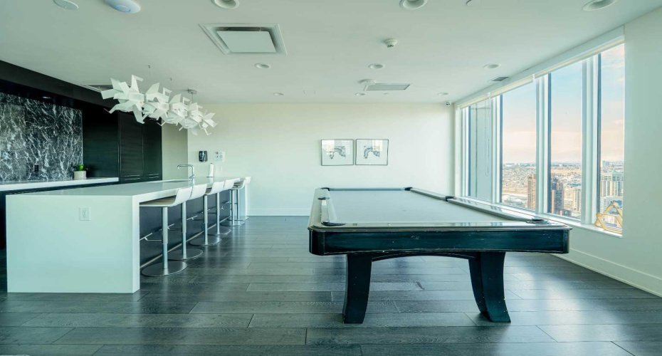 901 10 Avenue, Calgary, Alberta T2R 0B5, 1 Bedroom Bedrooms, ,1 BathroomBathrooms,Residential,For Sale,10,A2304232