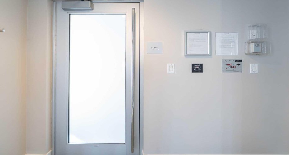 901 10 Avenue, Calgary, Alberta T2R 0B5, 1 Bedroom Bedrooms, ,1 BathroomBathrooms,Residential,For Sale,10,A2304232