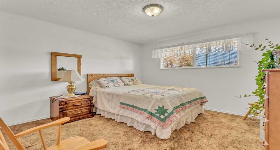 70 Morrow Court, Medicine Hat, Alberta T1A 7B7, 4 Bedrooms Bedrooms, ,2 BathroomsBathrooms,Residential,For Sale,Morrow,A2304235