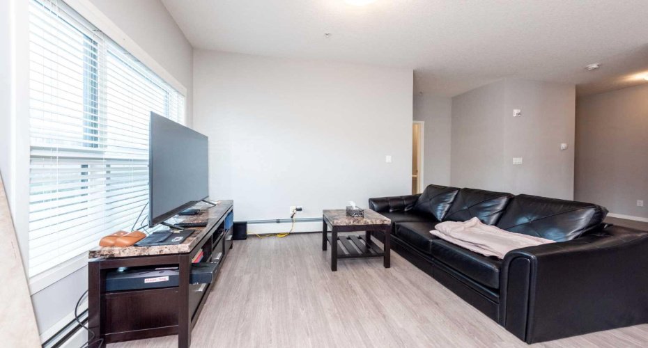 4350 Seton Drive, Calgary, Alberta T3M 3B1, 2 Bedrooms Bedrooms, ,2 BathroomsBathrooms,Residential,For Sale,Seton,A2304236