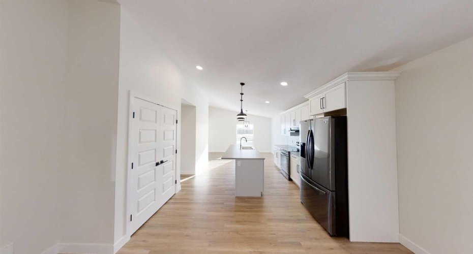 9805 89 Street, Grande Prairie, Alberta T8X0R3, 3 Bedrooms Bedrooms, ,2 BathroomsBathrooms,Rental,89,A2304245