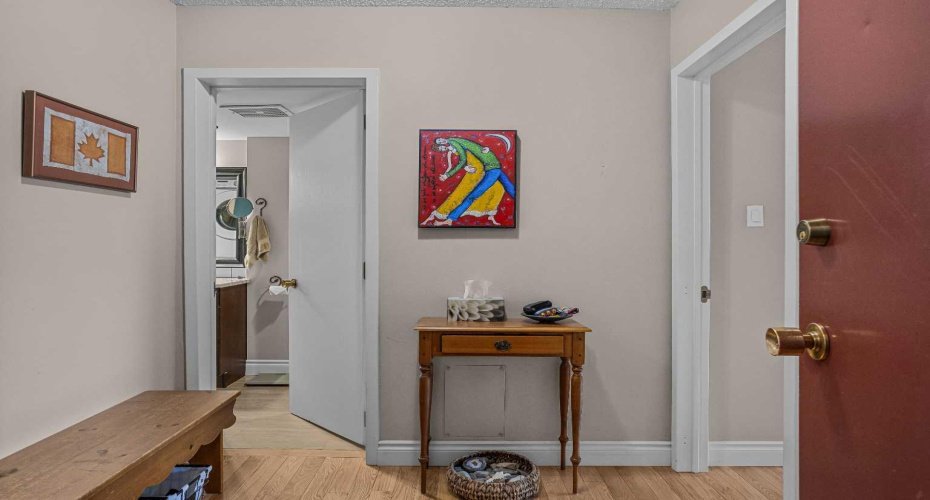 413 Marten Street, Banff, Alberta T1L 1G6, 2 Bedrooms Bedrooms, ,1 BathroomBathrooms,Residential,For Sale,Marten,A2304248