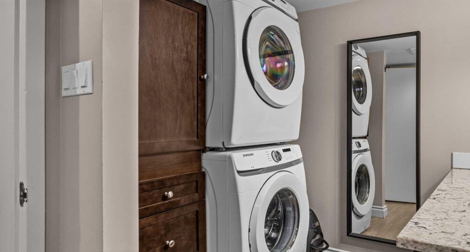 413 Marten Street, Banff, Alberta T1L 1G6, 2 Bedrooms Bedrooms, ,1 BathroomBathrooms,Residential,For Sale,Marten,A2304248