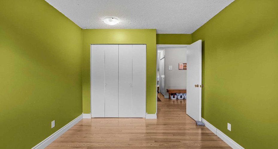 413 Marten Street, Banff, Alberta T1L 1G6, 2 Bedrooms Bedrooms, ,1 BathroomBathrooms,Residential,For Sale,Marten,A2304248