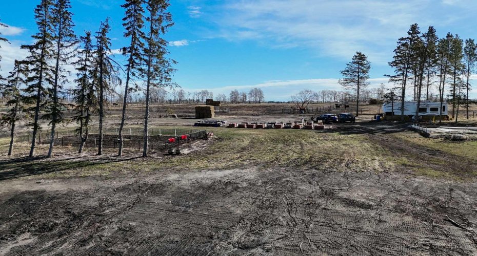 1250 343A Township, Rural Red Deer County, Alberta T0M0K0, 1 Bedroom Bedrooms, ,1 BathroomBathrooms,Residential,For Sale,343A,A2304259