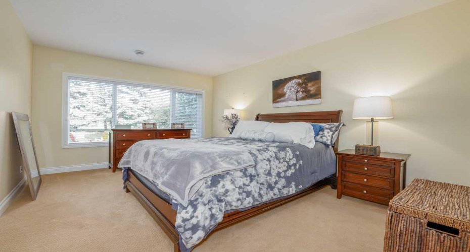 462 Crystal Green Manor, Okotoks, Alberta T1S 0A3, 3 Bedrooms Bedrooms, ,3 BathroomsBathrooms,Residential,For Sale,Crystal Green,A2304266