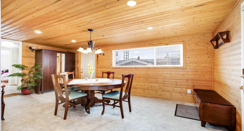 Sunroom for your enjoyment